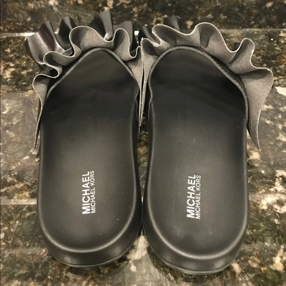 Michael Kors Sandals - Picture 4 of 5